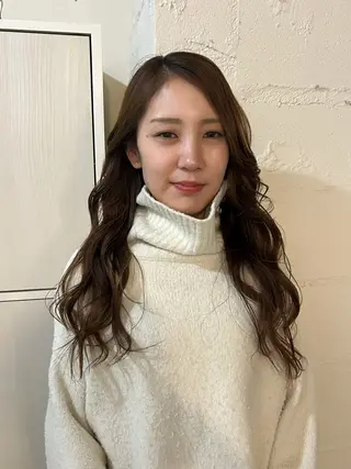 ロング stylist 倉本恋のヘアスタイル