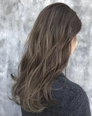 ロング カラー Nina by Babylone 佐鳴台店（ニナバイバビロン）所属・Nina by Babyloneのヘアスタイル