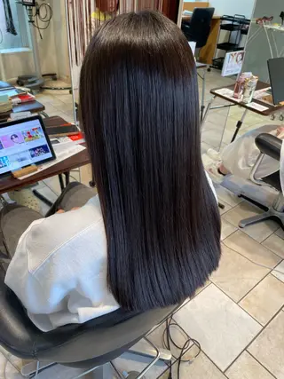 ロング 松本 美涼のヘアスタイル