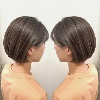 ショート 山本 茉希のヘアスタイル