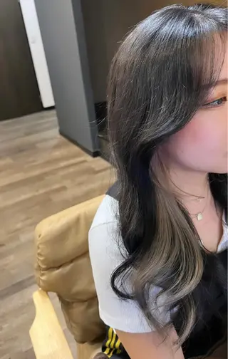 セミロング 安井 貞好のヘアスタイル