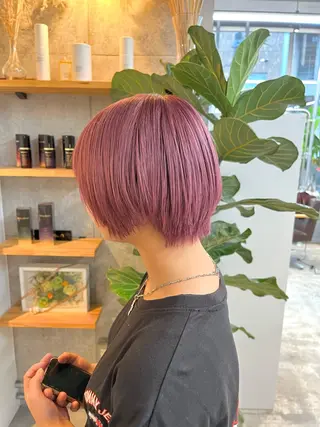 ショート カラー ハイトーンカラ ー/小川のヘアスタイル