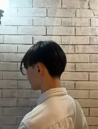 メンズ ニュアンスパーマ💙 毛流れ✂️イザベラのヘアスタイル