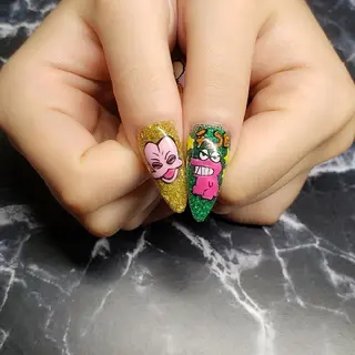 ミディアム ネイル クロキ 。のネイルデザイン