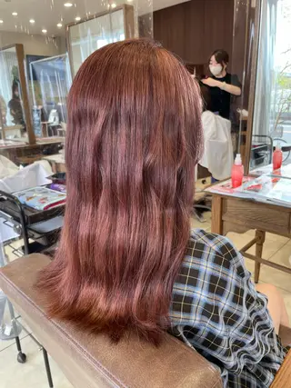 ロング カラー HIKARI🐈‍⬛ レイヤー×デザインのヘアスタイル