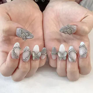 ネイル 💎🐰 saki. m 🐰💎のネイルデザイン