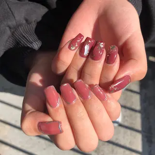 ネイル crestnail所属・小林 束紗のネイルデザイン