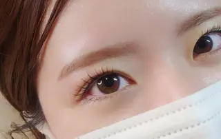 アイブロウ NAZ eyelash&eyebrow by medical salon所属・NAZ 表参道 Tomokoのマツエク・マツパデザイン