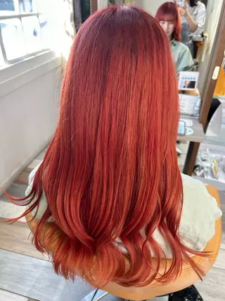 ロング カラー 荒木 友那のヘアスタイル