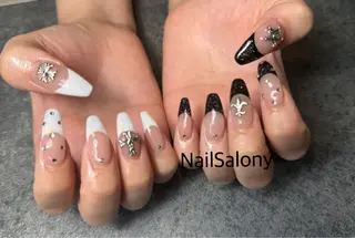 ネイル Nail Salon yのネイルデザイン