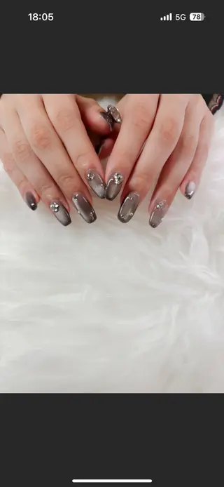 ネイル 黒瀬 奈津季のネイルデザイン