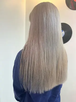 ロング カラー ヘアアレンジ 🧨ブリーチー×ボブ レイヤー💎じゅえるのヘアスタイル