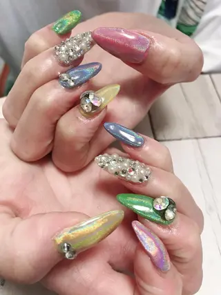 ネイル nico.nico.mark NAIL所属・小林 梓のエステ・リラクイメージ