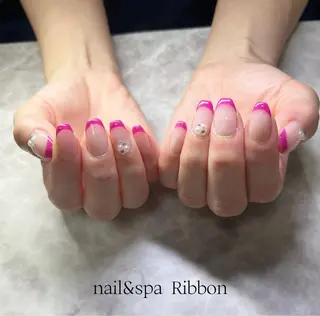 ネイル 東 真百のネイルデザイン