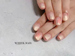 ネイル WHITE NAIL ホワイトネイルのネイルデザイン