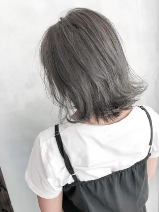 ミディアム カラー パーマ ヘアアレンジ TOMO GEEKS代表のヘアスタイル