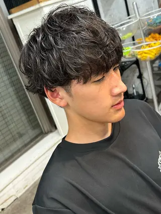 パーマ メンズ fifth men's原宿所属・fifth/原宿/ シャドウパーマ/カズのヘアスタイル