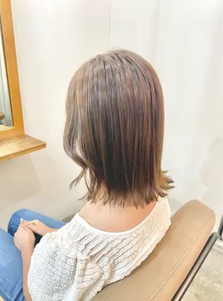 カラー 坂元 智恵のヘアスタイル