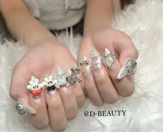ネイル D-BEAUTY Nailsalonのネイルデザイン