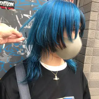 ミディアム カラー ホワイト&レイヤーカ ットエクステ長畠俊輔のヘアスタイル