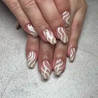 ネイル 𝐫𝐚𝐢 𝐧𝐚𝐢𝐥の眉毛・アイブロウイメージ