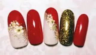 ネイル ゲン レイカのネイルデザイン