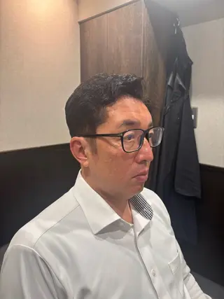 メンズ LAVIE NEW STANDARD BARBER HANARE (新宿店)所属・池田 湧/IKEDA YUのエステ・リラクイメージ