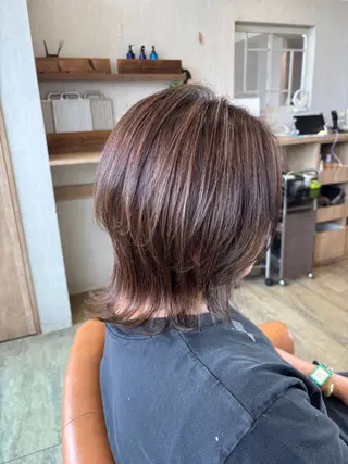 セミロング 長尾ゆりの/ボブ/ ベージュ/ハイトーンのヘアスタイル