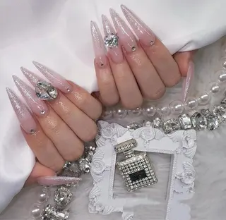 ネイル ドリスネイルサロン所属・Doris Nail Salonのネイルデザイン