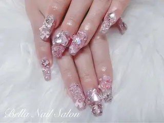 ネイル Bella Nail Salonパラジェルのネイルデザイン