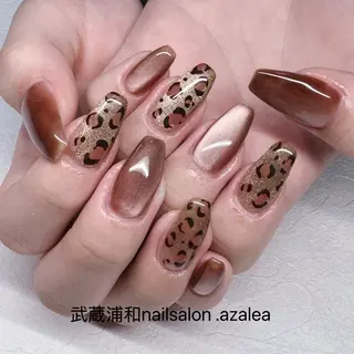 ネイル R inのネイルデザイン