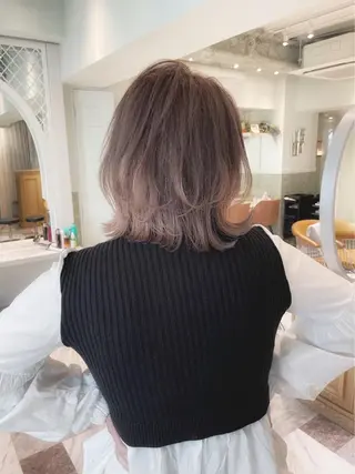 カラー 脱白髪染め/ 髪質改善/ハクのヘアスタイル