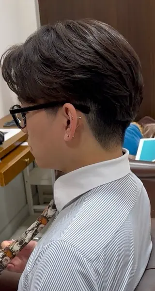 メンズ aile TotalBeautySalon 生駒店所属・むらい ゆいのヘアスタイル