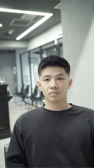 ショート メンズ GAKU 岳人のヘアスタイル