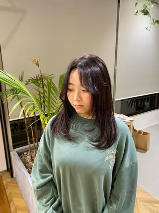 ミディアム yate'/ Wカラー/小出捷也のヘアスタイル