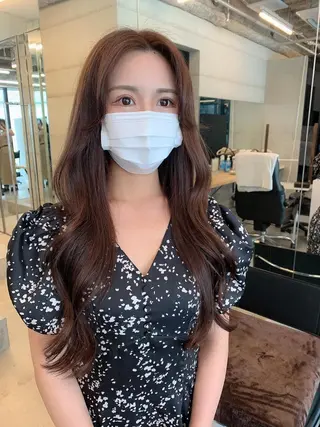 ミディアム カラー 透明感/オリーブ/ グレージュ/YUKAのヘアスタイル