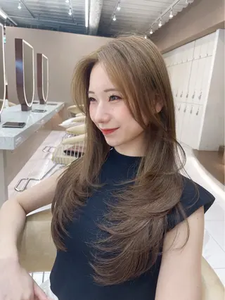 ロング 透明感カラー/ レイヤー/松沢州途のヘアスタイル