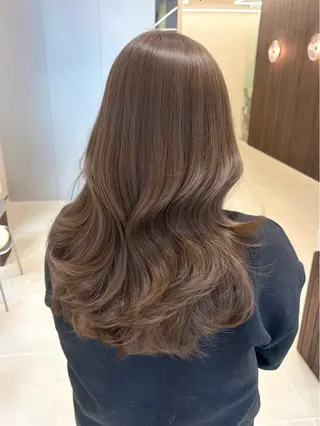 ロング カラー PULSE yokohama所属・横浜駅/韓国レイヤー カット/髪質改善のヘアスタイル