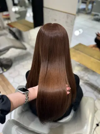 ロング カラー costes 今井芽依のヘアスタイル