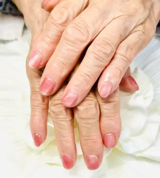 ネイル キラリネイル 本厚木のネイルデザイン