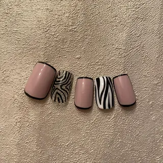 ネイル Amber21.所属・Nagahama Akariのネイルデザイン