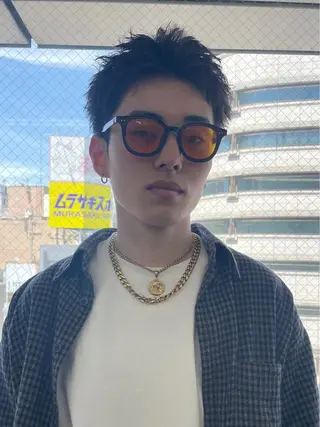 ショート メンズ Rei/ 縮毛矯正/ ハイライトカラー募集のヘアスタイル