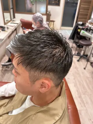 メンズ 海老名 理香子のヘアスタイル