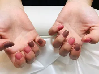 ネイル Ui_Amor (パラジェル)のネイルデザイン