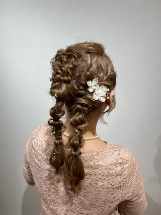 ロング カラー ヘアアレンジ Noele hair atelier(ノエルヘアアトリエ)所属・北上ゆい/個性派/ ナチュラルアレンジのヘアスタイル