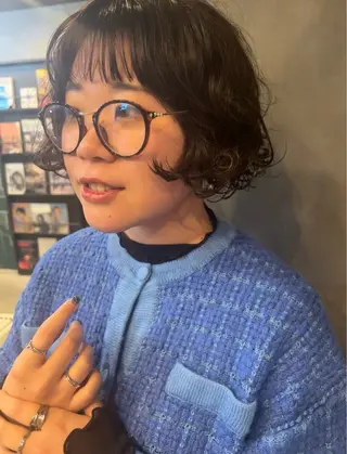 ショート ミヨシマユ✨ チーフ就任記念🌈のヘアスタイル