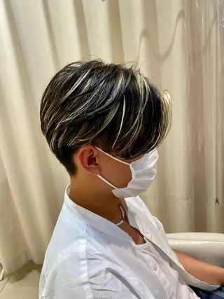 ショート カラー メンズ メンズ特化型美容師 栗山勇人のヘアスタイル