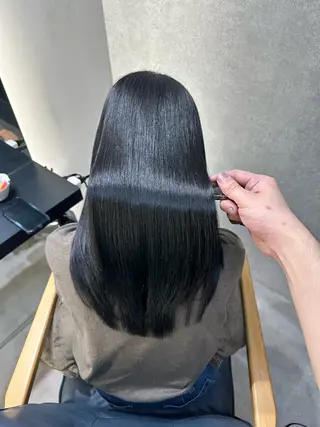 セミロング SALOWIN所属・吉祥寺/髪質改善 縮毛矯正特化/川口のヘアスタイル