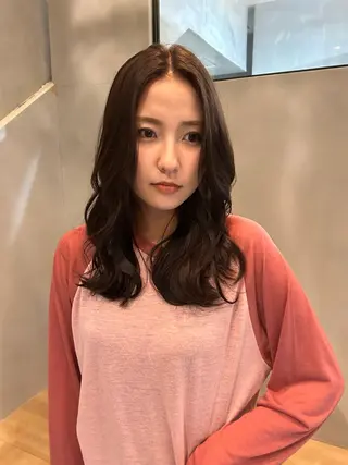 カラー Piu-所属・古澤 芽依のヘアスタイル