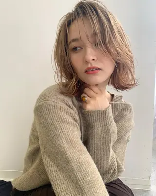 ミディアム カラー マツエク・マツパ 髪質改善支持率 No. 1✨mayuのヘアスタイル